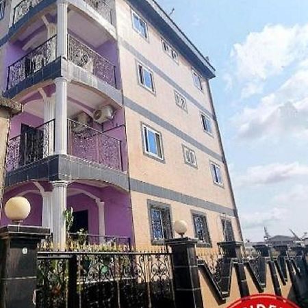 Residence Sighaka - Studio Haut-Standing - WiFi, Parking Douala Bagian luar foto