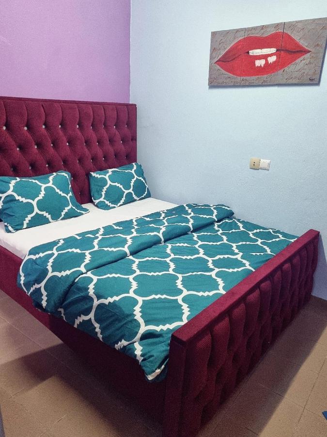 Residence Sighaka - Studio Haut-Standing - WiFi, Parking Douala Bagian luar foto