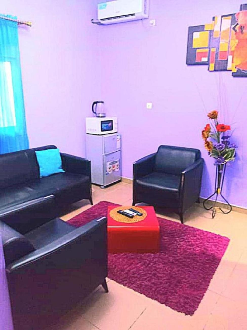 Residence Sighaka - Studio Haut-Standing - WiFi, Parking Douala Bagian luar foto